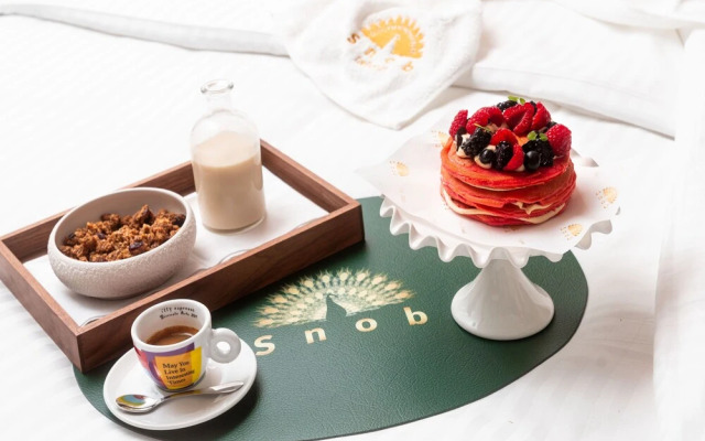 Snob Athens