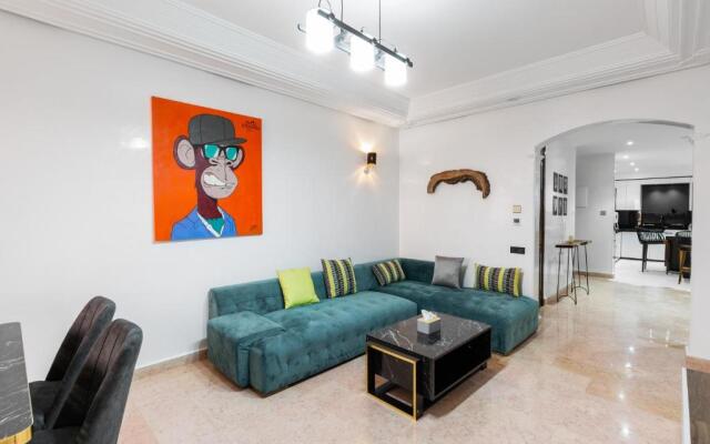 Luxury 3 bedrooms apartment with pool 100MBs wifi