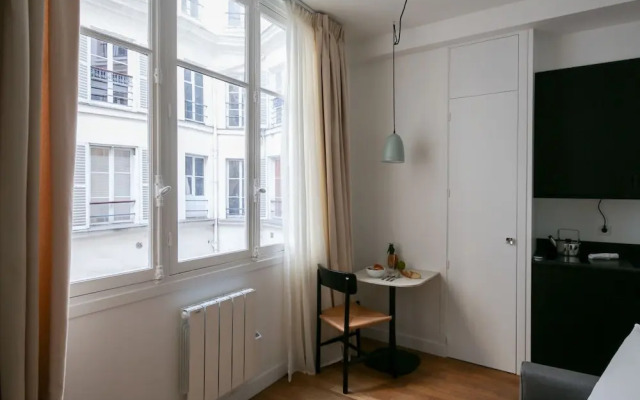 Beautiful Studio Near Madeleine/opéra