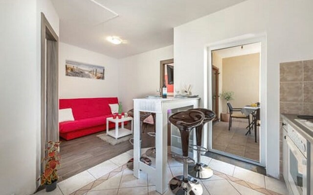 Sunshine Apartment