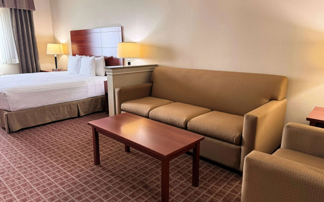 Ramada by Wyndham College Station