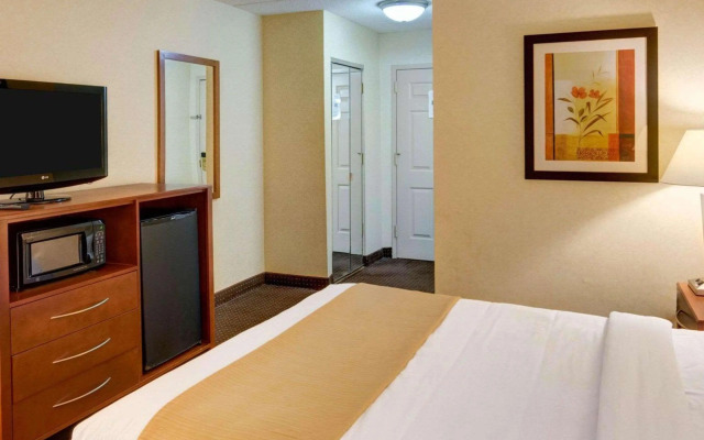 Quality Inn Jessup - Columbia South Near Fort Meade