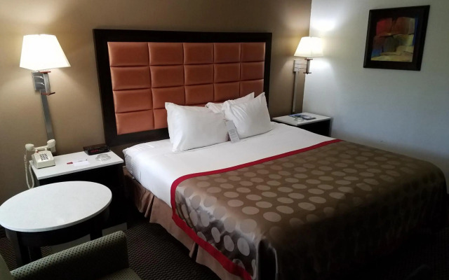 Ramada by Wyndham Temple Terrace/Tampa North