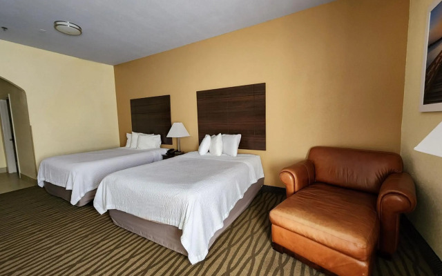 Days Inn & Suites by Wyndham Pasadena
