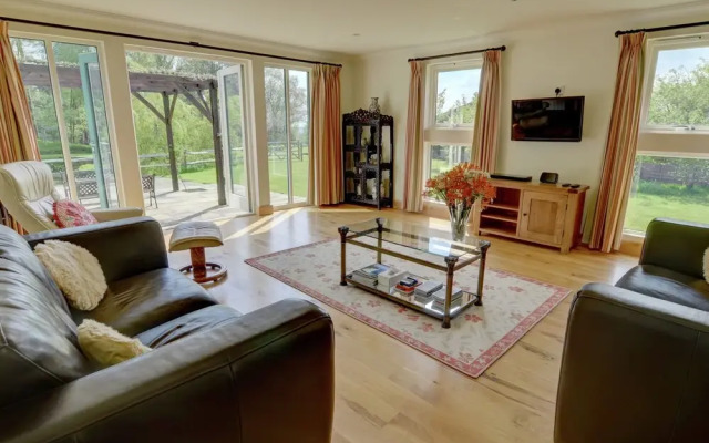 Serene Holiday Home in Brightling With Graden