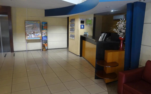 Apartamento Em Andar Alto com Vista Mar Meireles