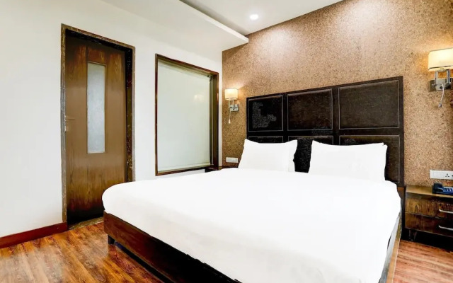 Stylish & Modern Stays at Palette River Front