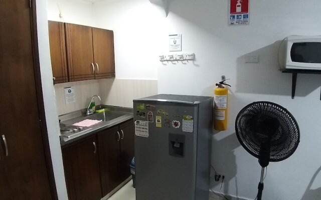 Aparta Hotel Calasanz Home