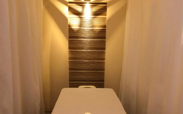 Lagùn Hotel