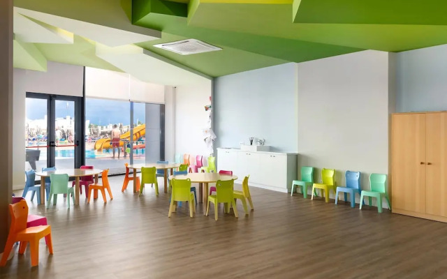 Apartamentos Montechoro Clube 99