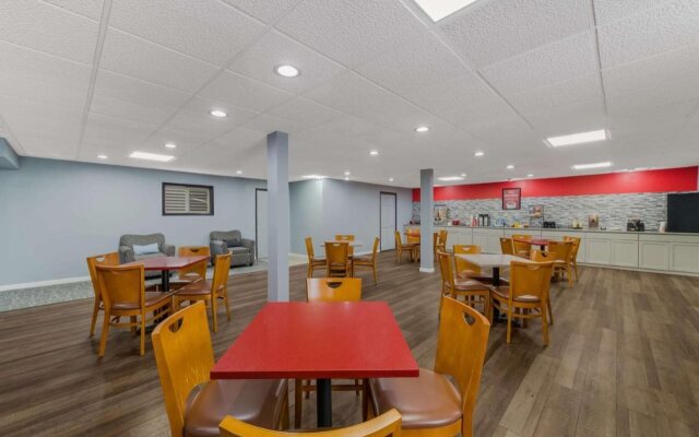 Baymont by Wyndham Iron Mountain