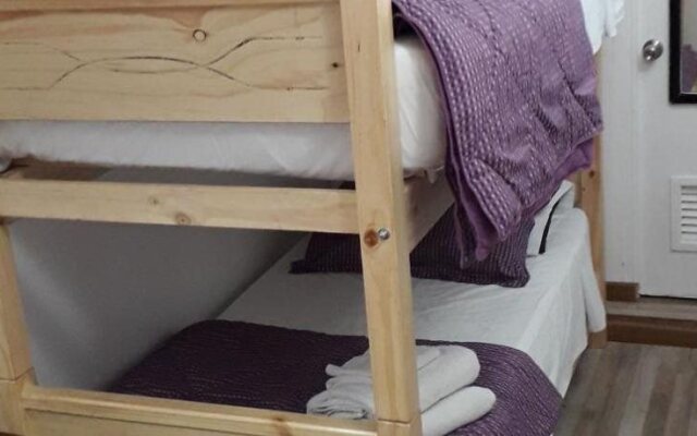 Hostal Rotonda Atenas