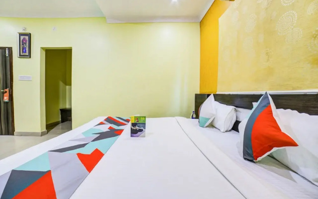 Hotel Royal Guest House by FabHotels