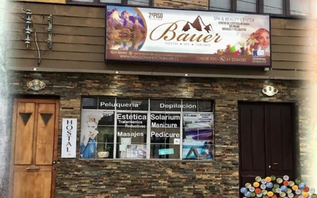 Hostal Bauer