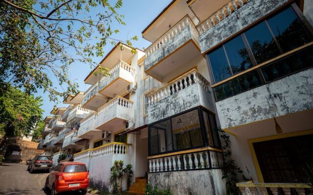 OYO 9788 Home 1 BHK Near LPK Waterfront