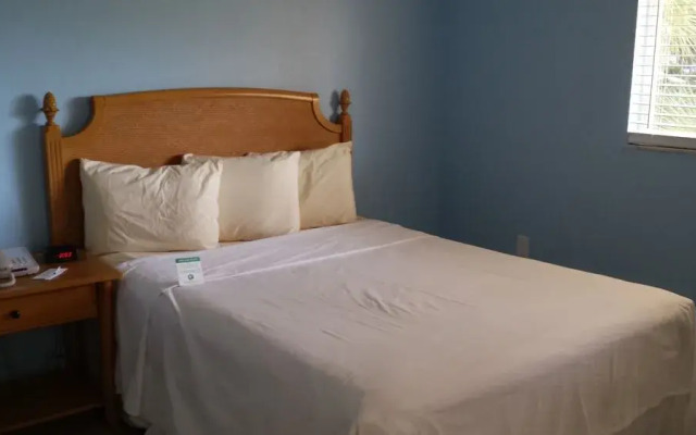 The Bay Inn at the Lani Kai