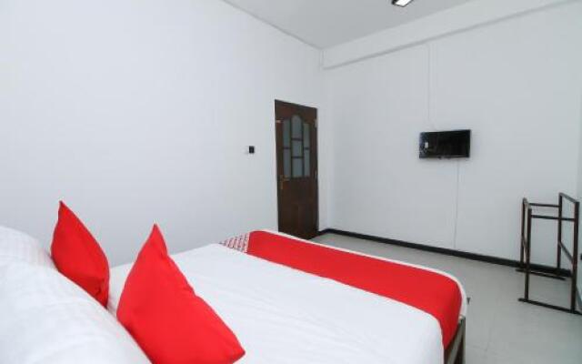 OYO 407 Royal Rich Villa