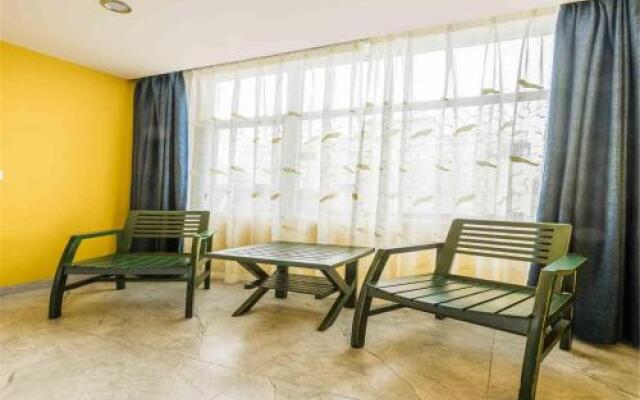 Summer Blossom Inn (Sanyabay Branch)