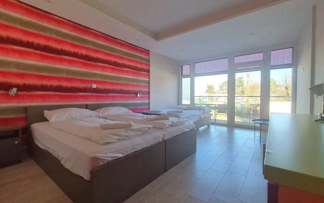 Colors Holiday Hotel