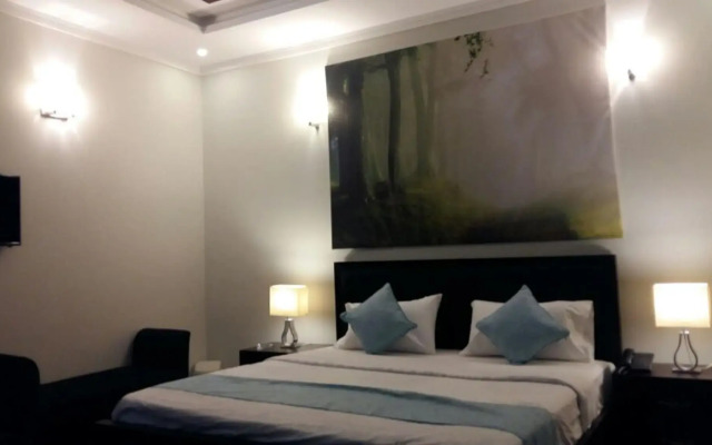 Le Grand Residence