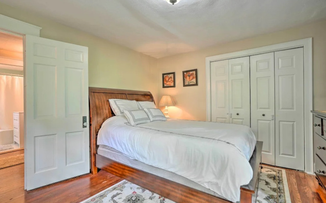 Elegant Charles Town Home: Grill, Walk Dtwn!
