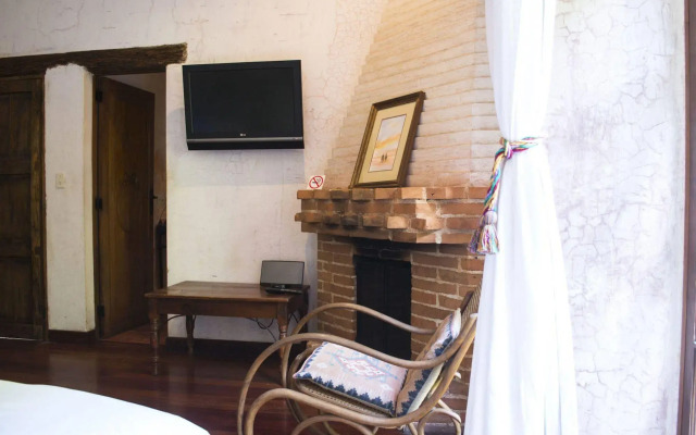 Posada de Los Leones