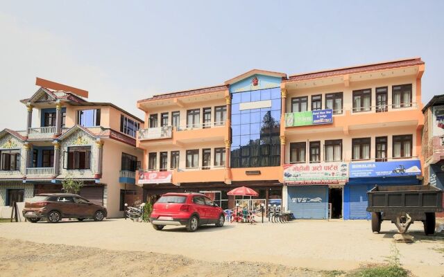 Oyo 401 New Star Hotel And Restaurant