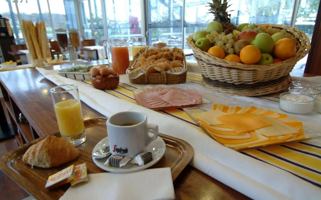 Hôtel les Genêts Bayonne