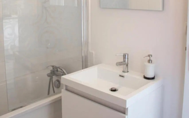 Studio moderne accès plage, piscine et tennis