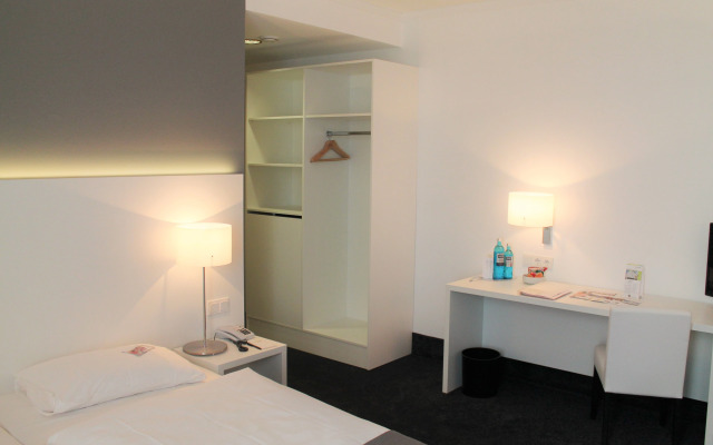relexa Hotel Airport Düsseldorf - Ratingen
