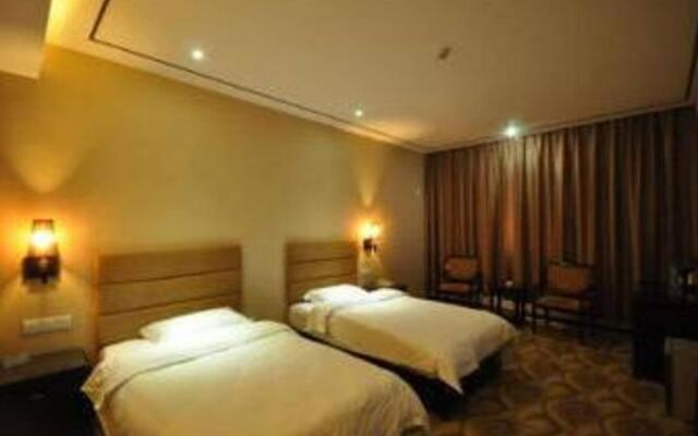 Super 8 Hotel Zhengzhou Weft Four Road