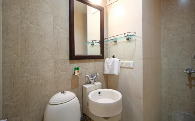OYO 6438 Hotel Valley Plaza