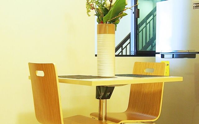 Marton Suites