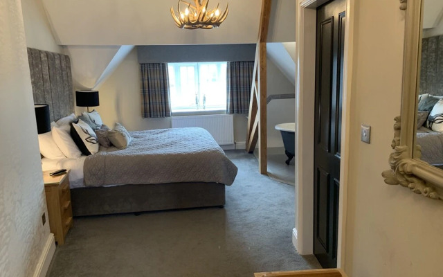 The Wheatsheaf Hotel Sandbach