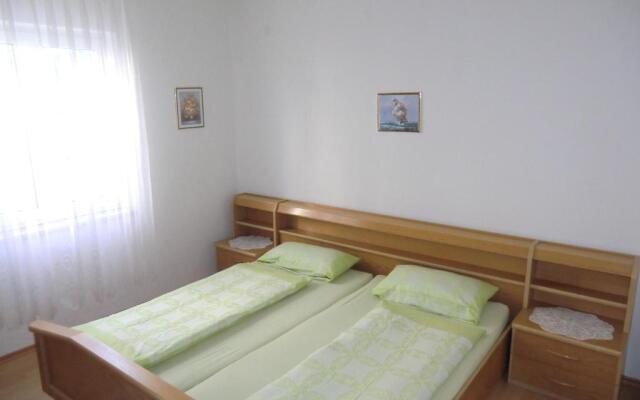Ferien Haus Evita auf Insel Vir - Wohnung I