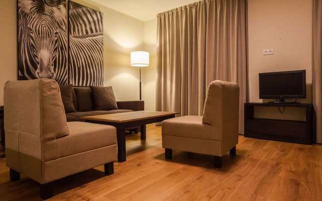 Mondrian Suites Berlin Checkpoint Charlie