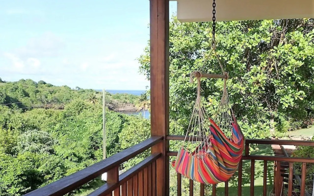 Two Bays Beach Villa Apartment and Studios