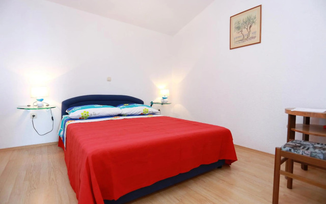 Apartments by the sea Seget Vranjica, Trogir - 10344