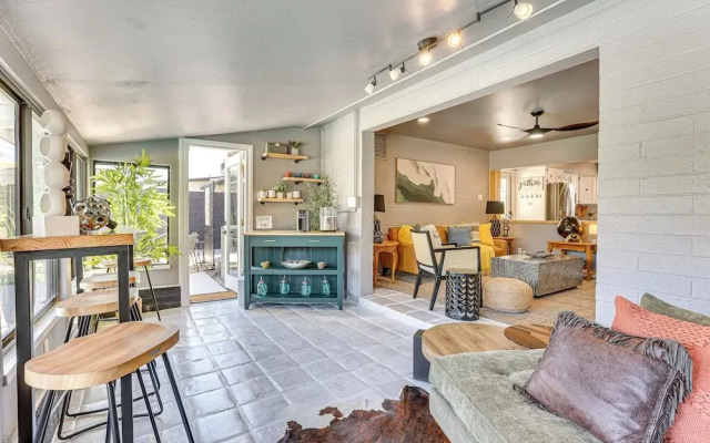 Half-mi to Scottsdale Stadium: Remodeled Home!