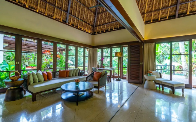 The Hidden palace by Hanging Gardens