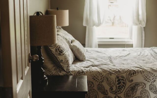 The Carriage House Inn