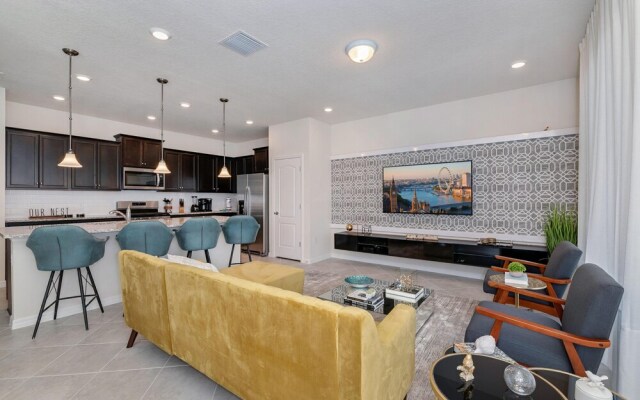 Solterra Resort 7463