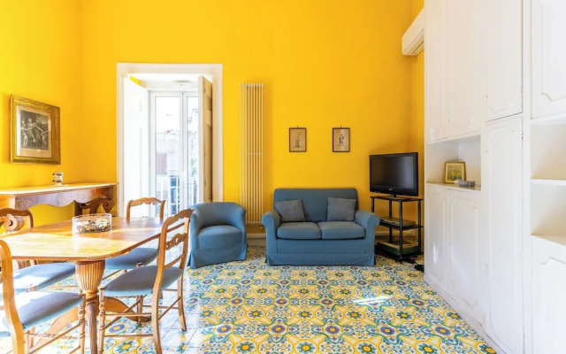 Santa Chiara Charming House With Terrace at Historical Center