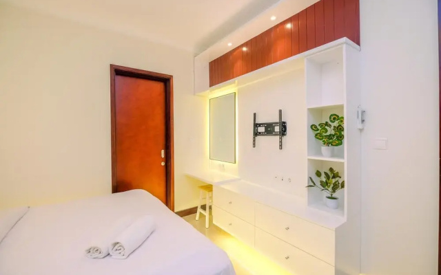 Spacious And Nice 2Br Apartment At Permata Hijau Suites