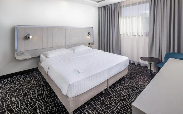 Park Inn by Radisson Danube Bratislava - Image 4