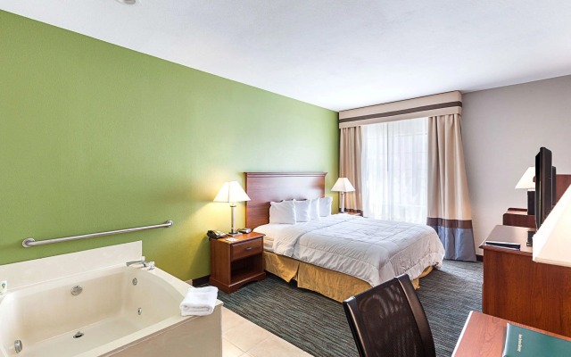 Quality Inn Mesquite - Dallas East