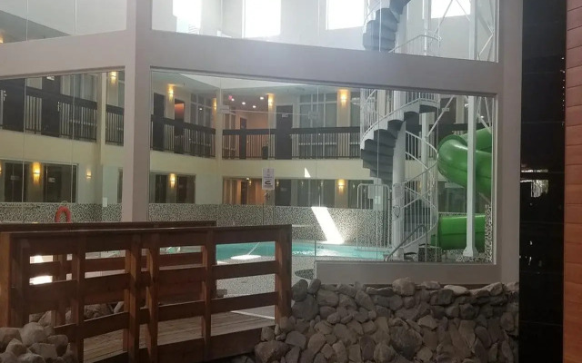 Coast Nisku Inn & Conference Centre
