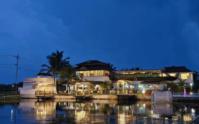 S Cross Munroe Island Resort