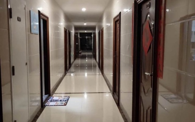 Warm House Apartment
