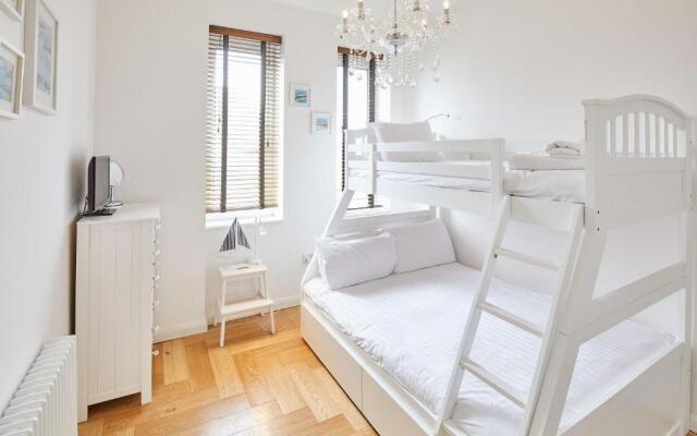 Host Stay Boutique Balcony